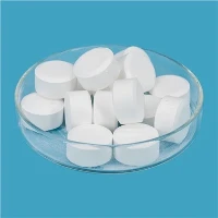 クリスタル クリアなプール水のための強力な TCCA 殺菌剤のタブレット